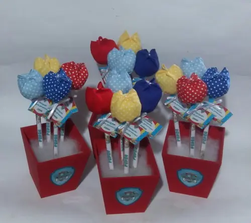 Centro de Mesa Patrulha Canina com Lapis