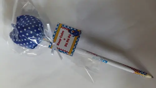 Lápis Galinha Pintadinha com Tulipa