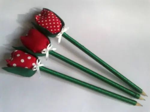 Lembrancinha Tulipas no Lápis
