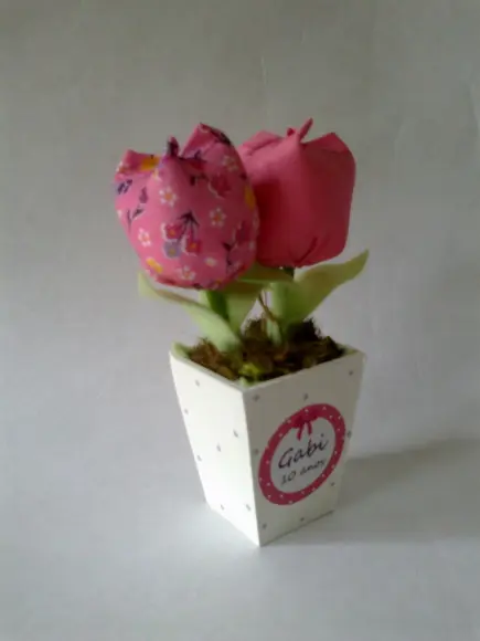 Lembrancinha Vasinho com Tulipas !