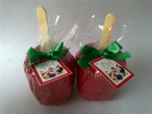 Maçã de Toalha - Branca de Neve - ESGOTADO