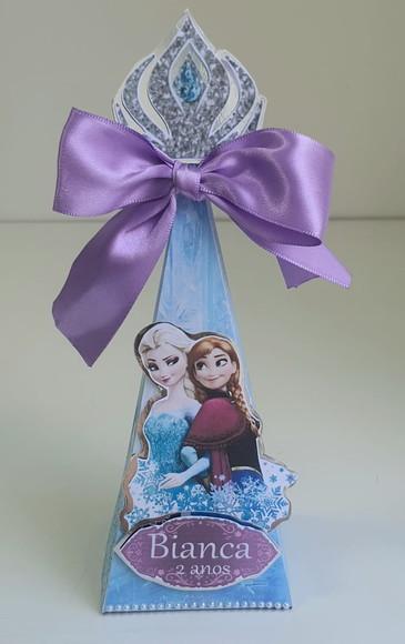 Caixa pirâmide Frozen