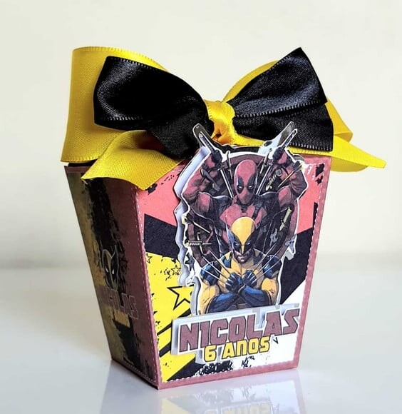 Caixa Sushi Deadpool e Wolverine