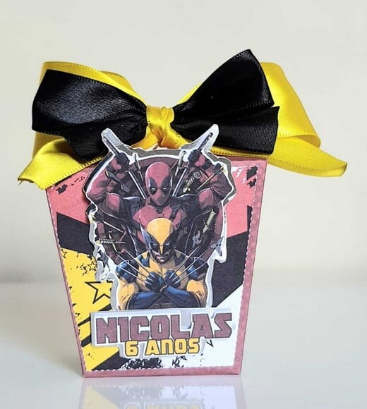 Caixa Sushi Deadpool e Wolverine