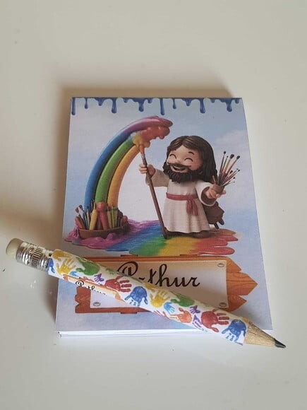 Kit Bloquinho e Mini-lápis Jesus, o Maior Pintor do Mundo