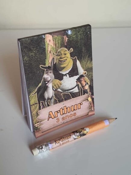 Kit Bloquinho com Mini Lápis Shrek