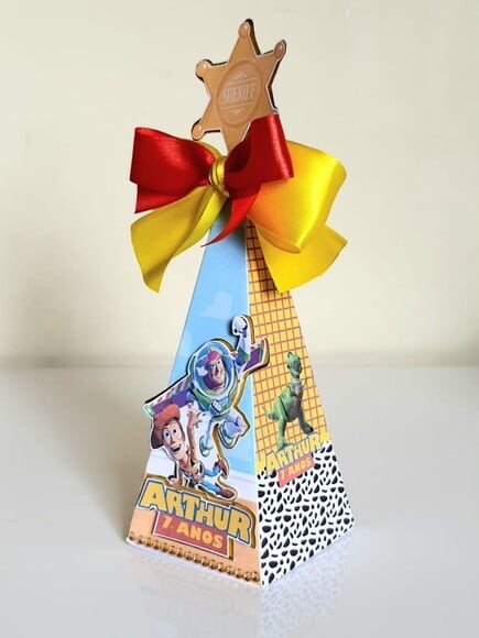 Caixa Pirâmide Toy Story