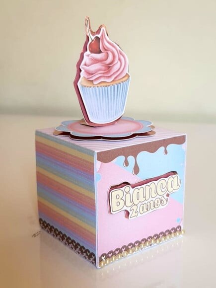 Caixa Cubo Confeitaria