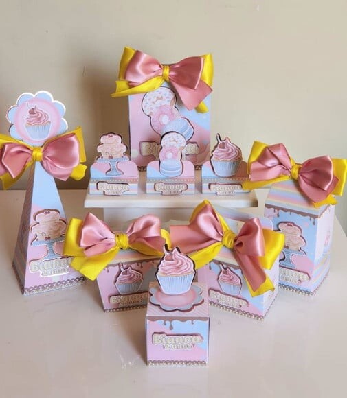 Kit 50 Lembrancinhas para Festa Confeitaria