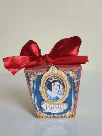 Caixa Sushi Branca de Neve