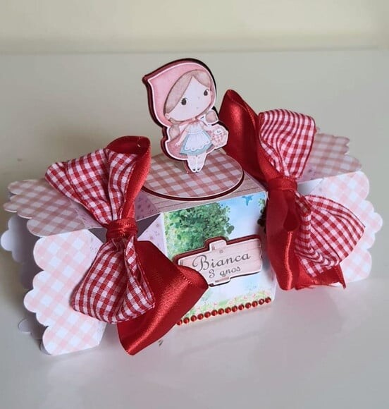Caixa Bala Chapéuzinho Vermelho