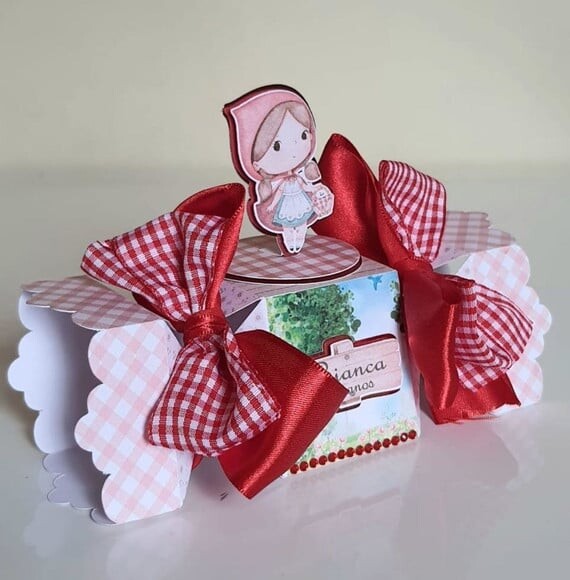 Caixa Bala Chapéuzinho Vermelho