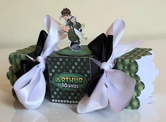 Caixa Bala Ben 10