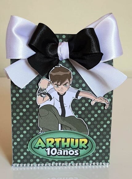 Caixa Sacolinha Ben 10