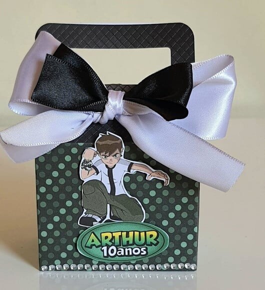 Caixa Maletinha Ben 10