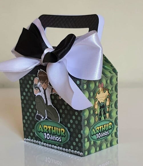 Caixa Maletinha Ben 10