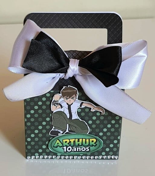 Caixa Maletinha Ben 10