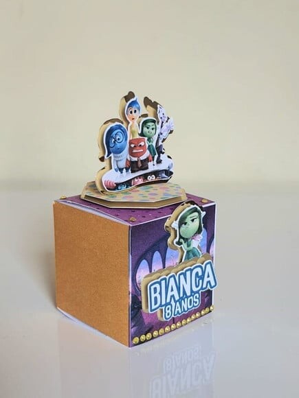 Caixa Cubo Divertidamente