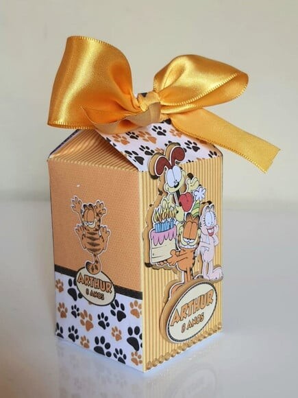 Caixa Milk Garfield
