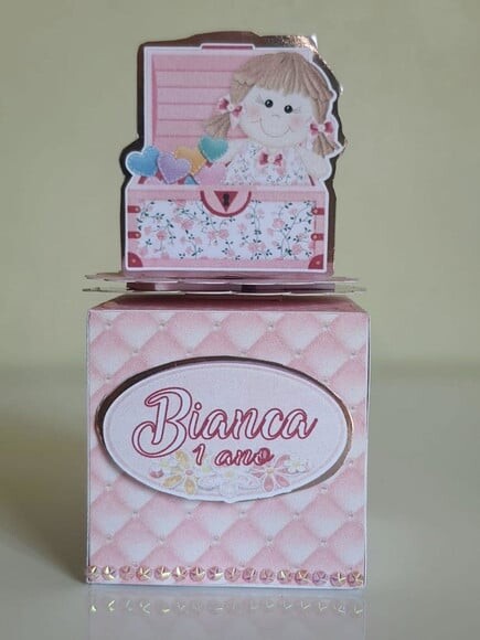 Caixa Cubo Boneca