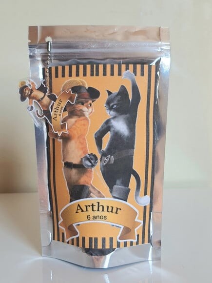 Saquinho Metalizado com Tag Gato de Botas