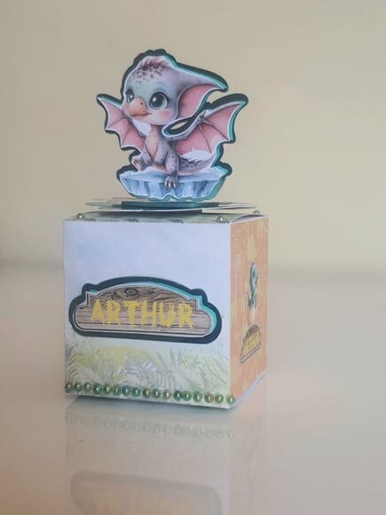 Caixa Cubo Dinossauro