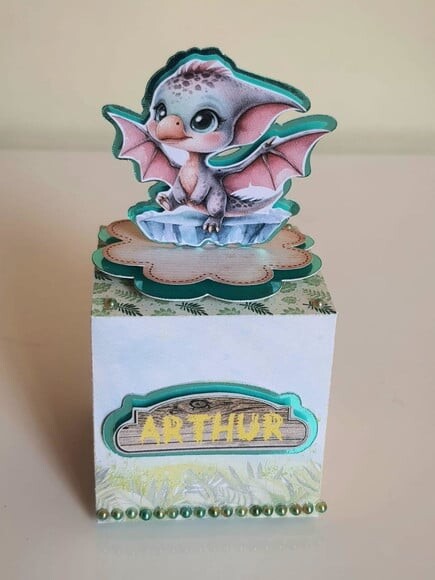 Caixa Cubo Dinossauro
