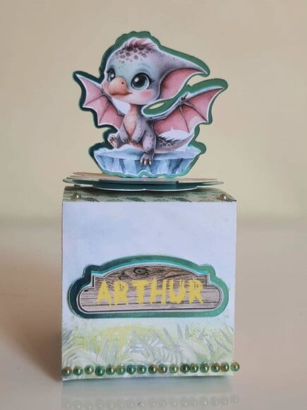 Caixa Cubo Dinossauro