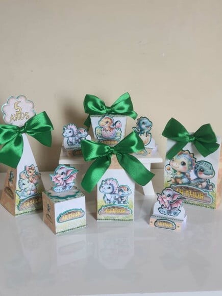 Kit 50 Lembrancinhas de Festa Dinossauro