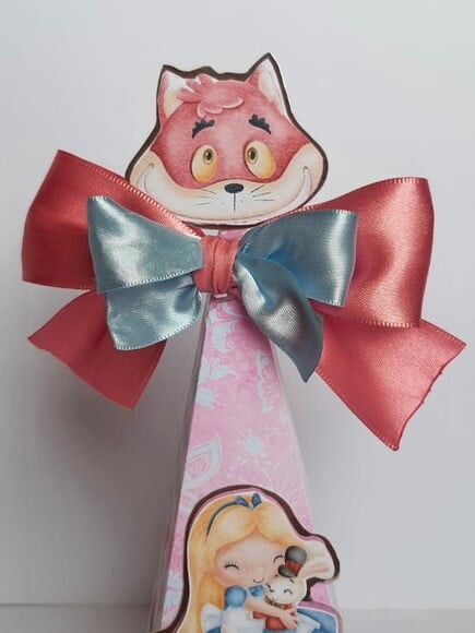 Caixa Pirâmide Alice no País das Maravilhas