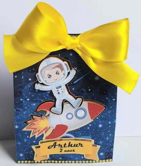 Caixa Sacolinha com Tema Astronauta