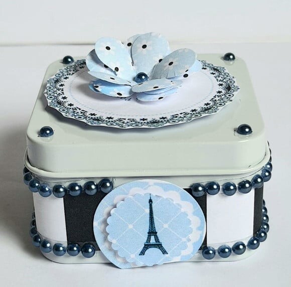 Latinha Personalizada com Tema Paris Azul