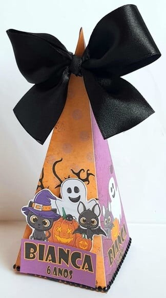Caixa Pirâmide/cone Halloween