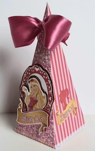 Caixa Pirâmide Barbie