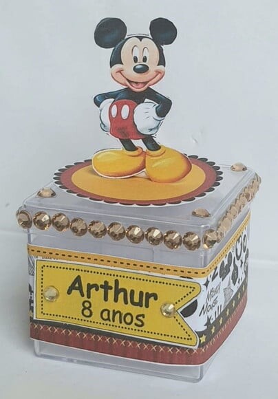 Caixinha Acrílica Personalizada com Tema Mickey