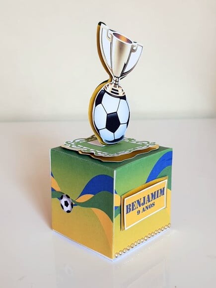 Caixa Cubo Futebol