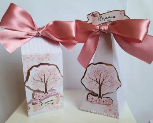 Kit 50 lembrancinhas personalizadas de festa Flor de Cerejeira
