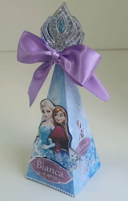 Caixa pirâmide Frozen