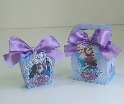 Kit 50 lembrancinhas personalizadas de festa Frozen