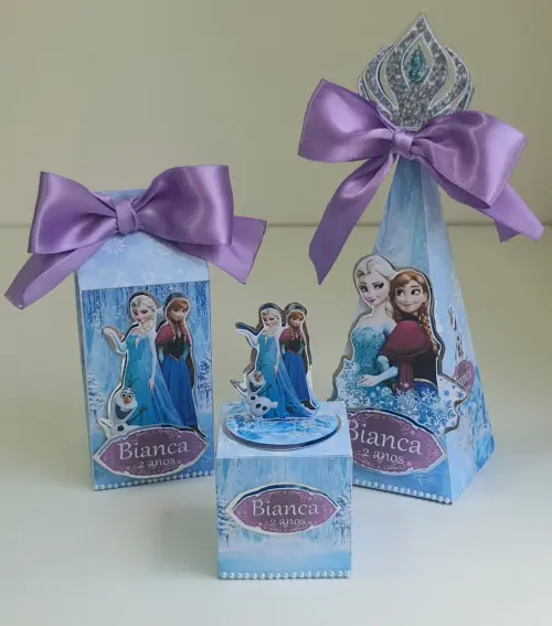 Kit 50 lembrancinhas personalizadas de festa Frozen