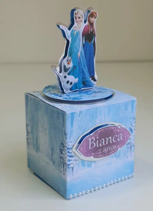 Caixa cubo Frozen