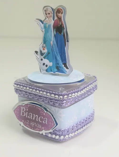 Caixinha acrílica personalizada Frozen