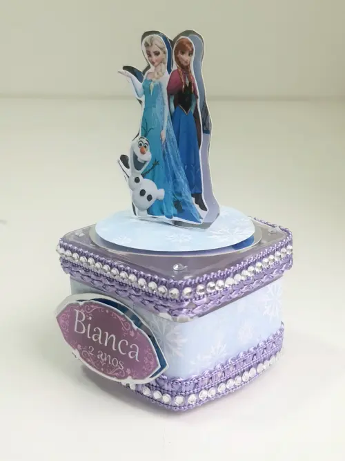 Caixinha acrílica personalizada Frozen