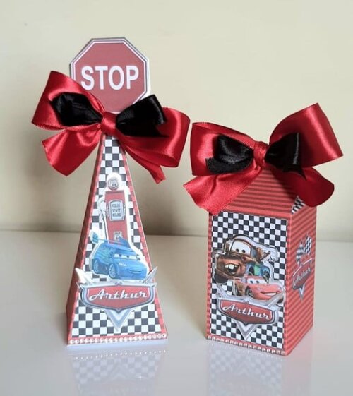 Kit 50 Lembrancinhas para Festa Carros
