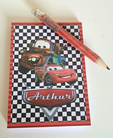 Kit Bloquinho com Mini Lápis Personalizado Carros