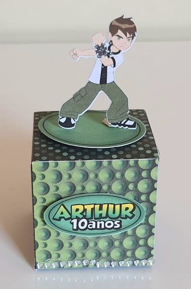 Caixa Cubo Ben 10