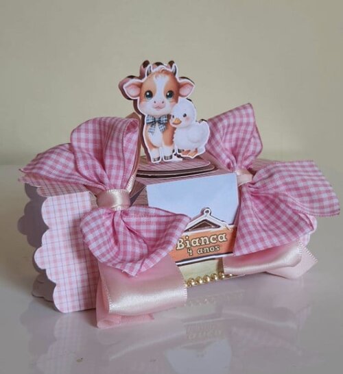 Caixa Bala Fazendinha Rosa