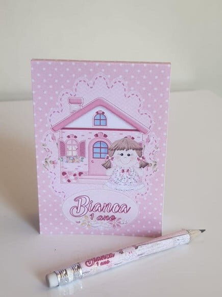 Kit Bloquinho com Lápis Lembrancinha de Festa Boneca