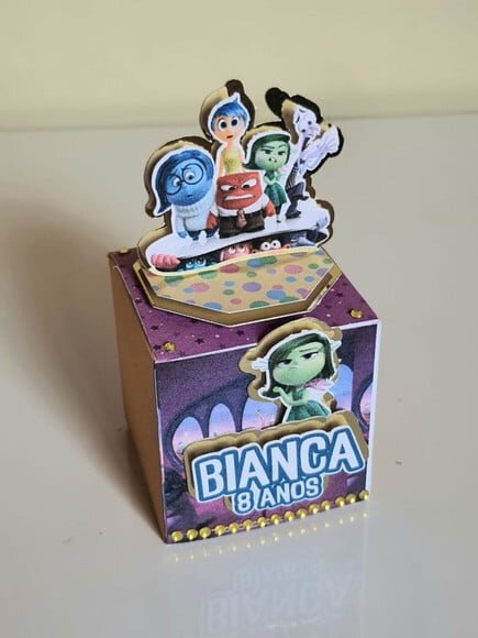 Caixa Cubo Divertidamente