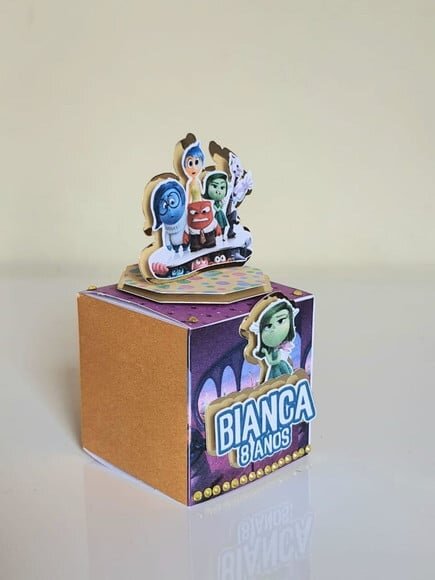 Caixa Cubo Divertidamente